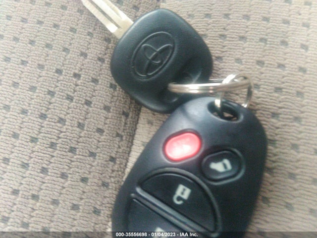 2007 TOYOTA SIENNA CE/LE VIN: 5TDZK23C77S026346