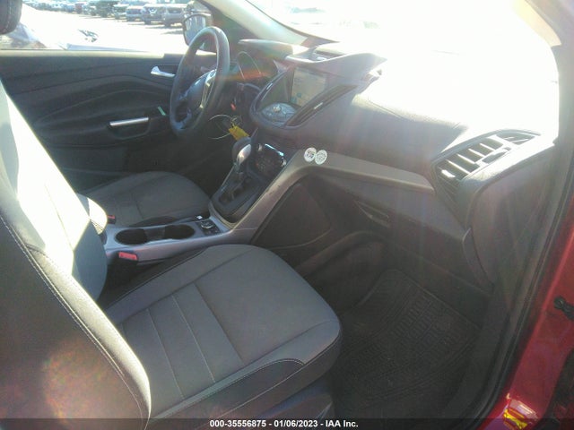 2016 Ford Escape, VIN: 1FMCU9GX9GUC18543