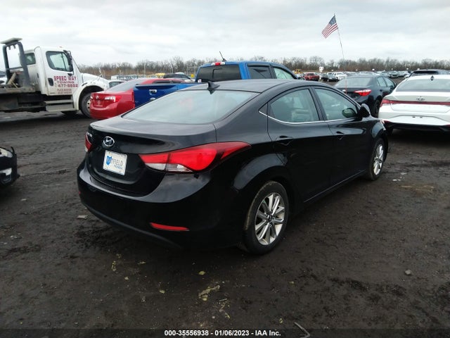 2015 Hyundai Elantra, VIN: KMHDH4AE9FU286102