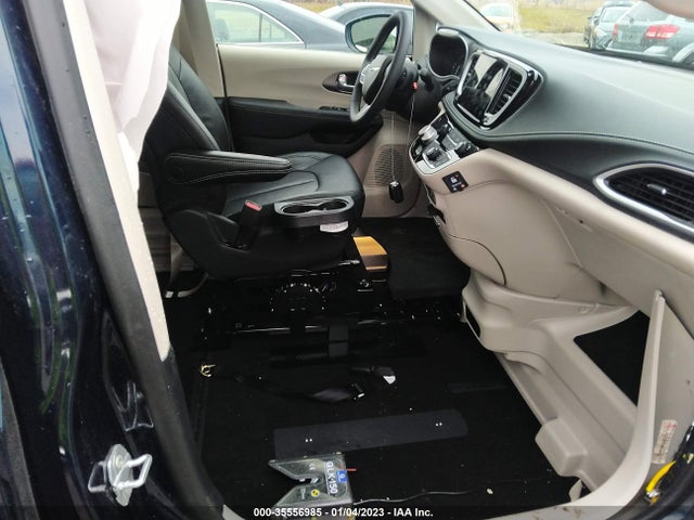2C4RC1BG7NR143166 Chrysler Pacifica Touring L