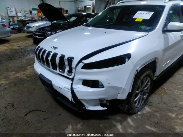 1C4PJMCB9FW715333 Jeep Cherokee Latitude