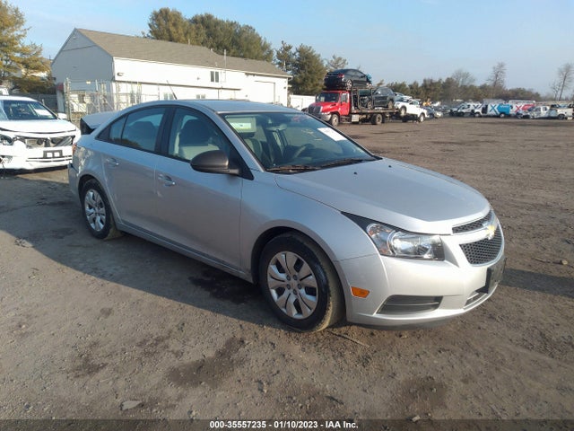 2014 1G1PA5SG7E7473159 main image