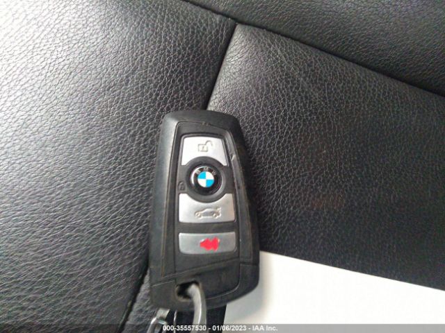 WBA5A7C58FD628812 BMW 5 Series 528i Xdrive