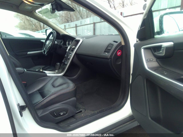 2011 VOLVO XC60 3.2L VIN: YV4940DL7B2219977