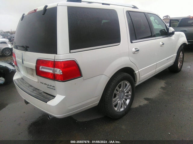 Lincoln Navigator 2011 5LMJJ2J51BEJ07855 Image 6