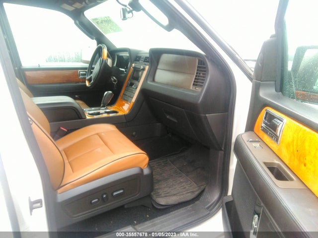 Lincoln Navigator 2011 5LMJJ2J51BEJ07855 Image 7