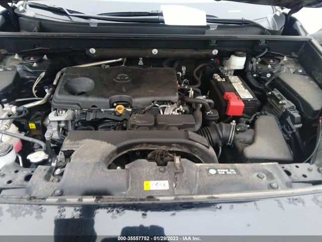 2021 Toyota RAV4, VIN: 2T3J1RFV4MW158576