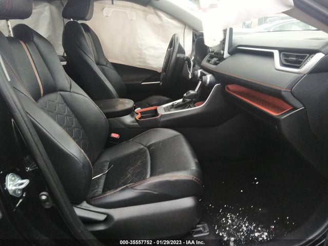 2021 Toyota RAV4, VIN: 2T3J1RFV4MW158576