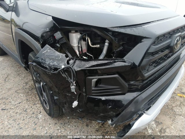 2021 Toyota RAV4, VIN: 2T3J1RFV4MW158576
