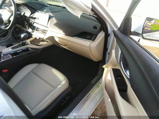 Cadillac CT4 2021 1G6DJ5RK6M0112567 Image 5