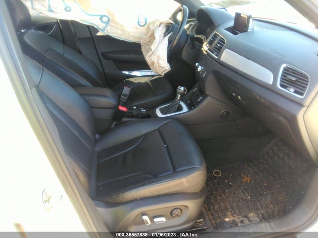 WA1BCCFS9JR029370 Audi Q3 Premium/sport Premium