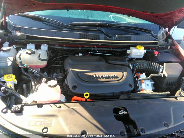 2021 Chrysler Pacifica Hybrid, VIN: 2C4RC1R76MR568866