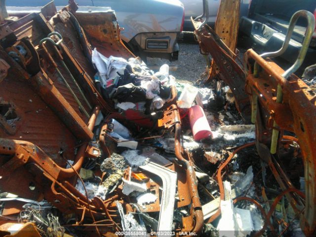 1C4HJXENXKW588471 Jeep Wrangler Unlimited Sahara
