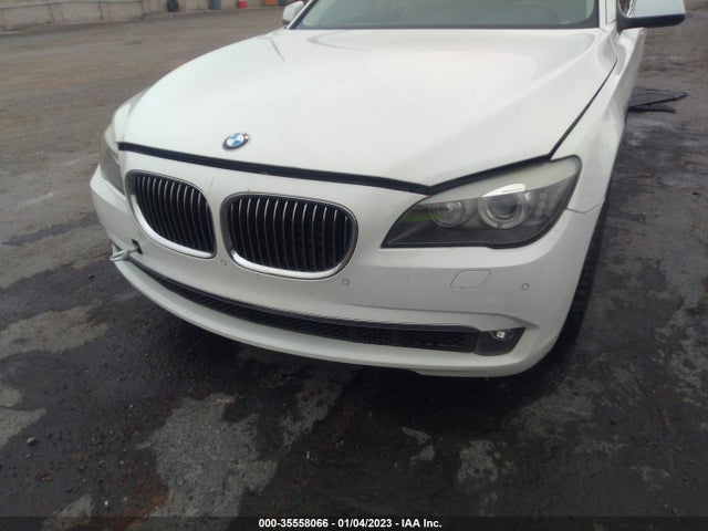 BMW 7 Series 740i 2012 WBAKA4C54CC613694 Image 7