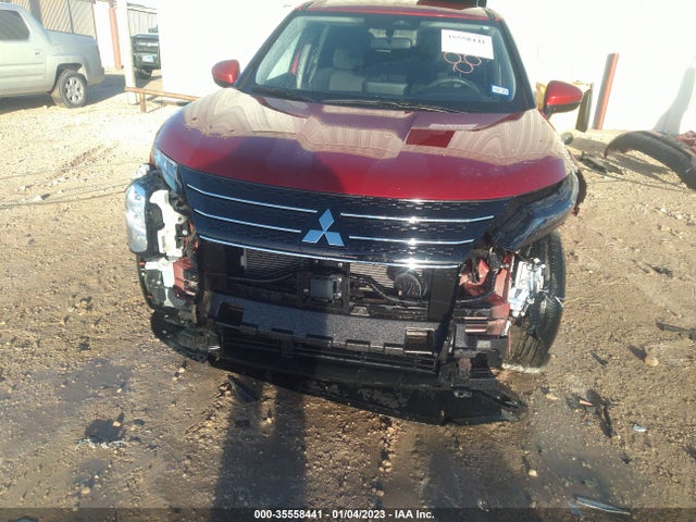 JA4J3TA81NZ031868 Mitsubishi Outlander Es