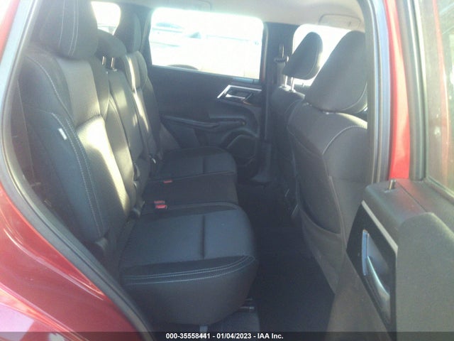 JA4J3TA81NZ031868 Mitsubishi Outlander Es