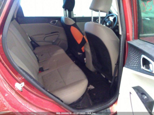 KNDJ23AU8L7011129 KIA SOUL S