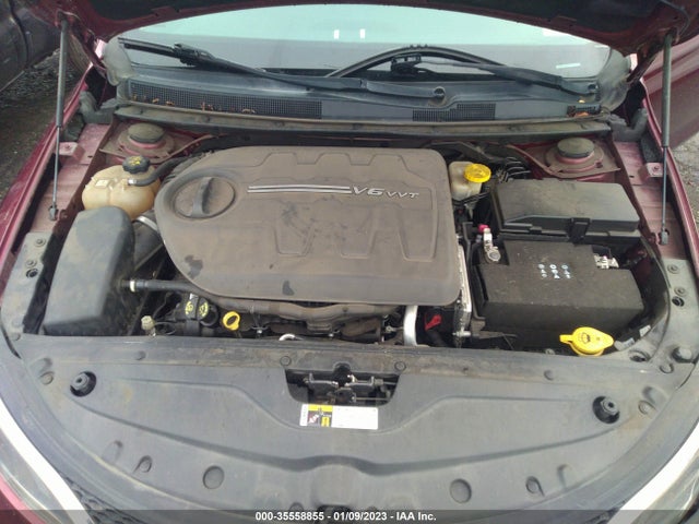 1C3CCCAG9GN111231 Chrysler 200 Limited