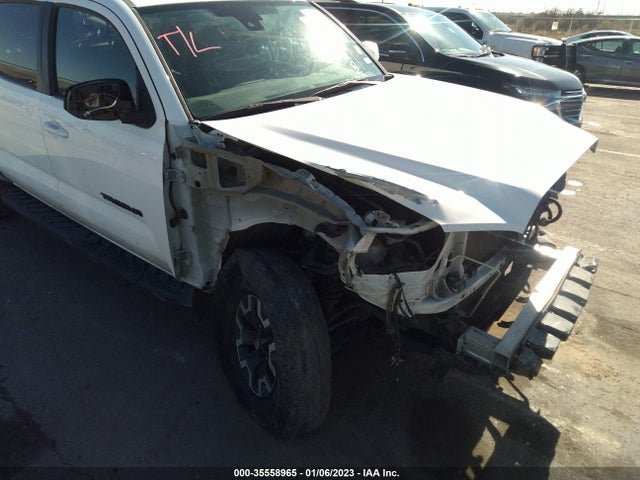 2018 Toyota Tacoma, VIN: 5TFCZ5ANXJX137658