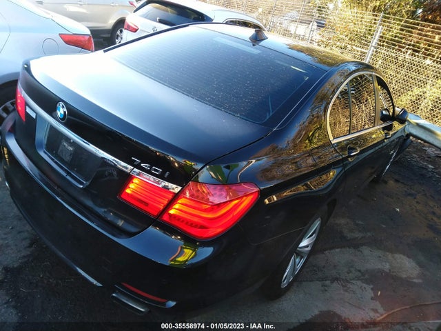 BMW 7 Series 740i 2012 WBAKA4C55CC613803 Image 5