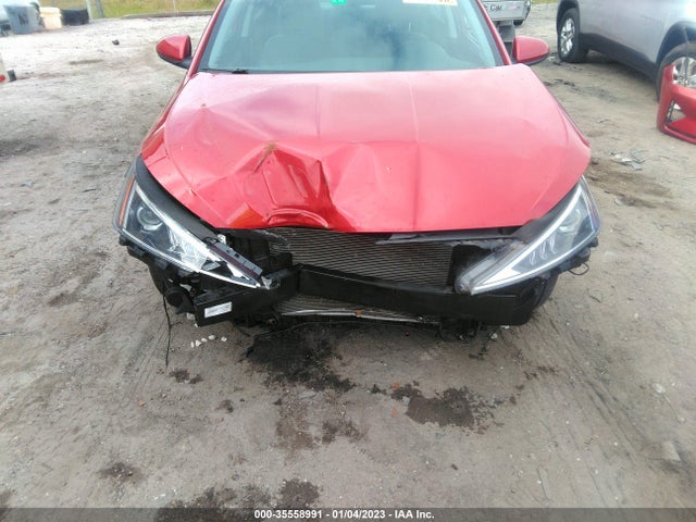 2019 HYUNDAI ELANTRA SEL VIN: 5NPD84LF4KH421422