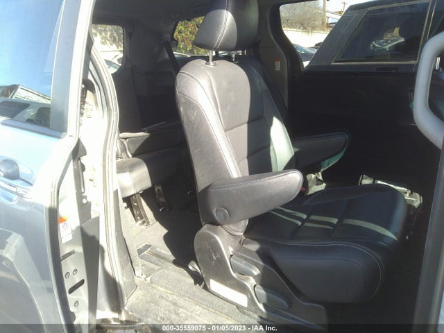 2015 TOYOTA SIENNA SE VIN: 5TDXK3DC5FS570323