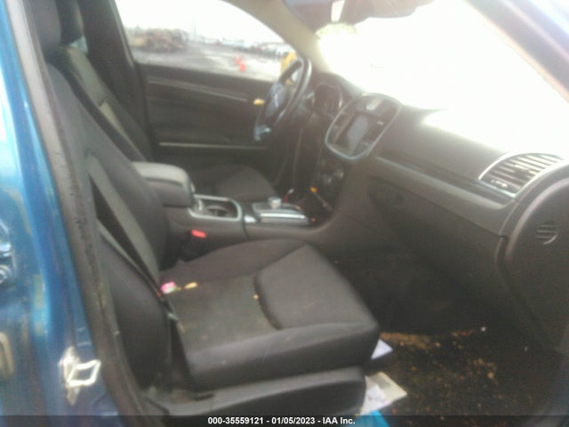 2021 Chrysler 300, VIN: 2C3CCAAG1MH609366