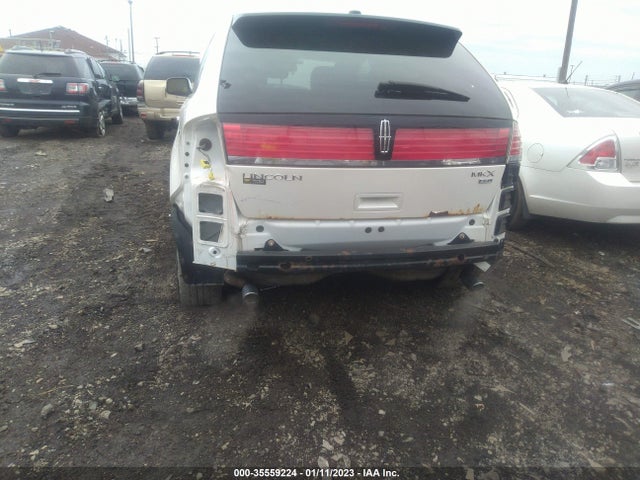 2009 LINCOLN MKX VIN: 2LMDU88C99BJ03044