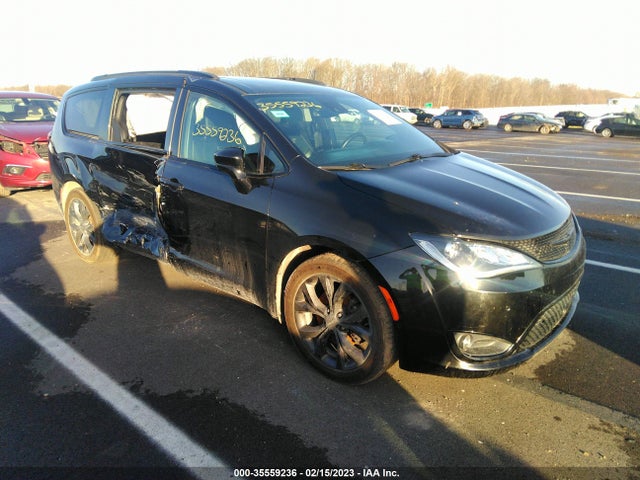 2C4RC1EGXKR628439 - Chrysler Pacifica Touring L Plus 2019