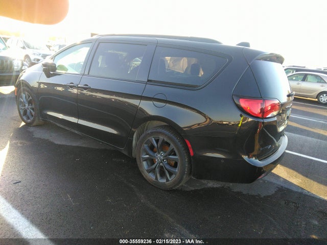 Chrysler Pacifica Touring L Plus 2019 аукцион фото