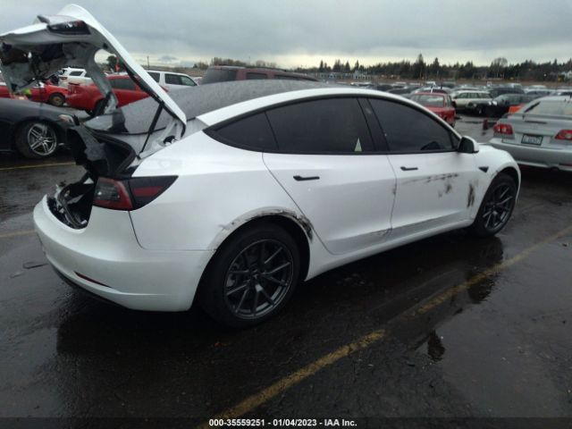 5YJ3E1EA7NF114852 Tesla MODEL 3