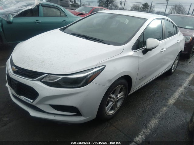 Chevrolet Cruze 2017 1G1BE5SMXH7243575 Image 2