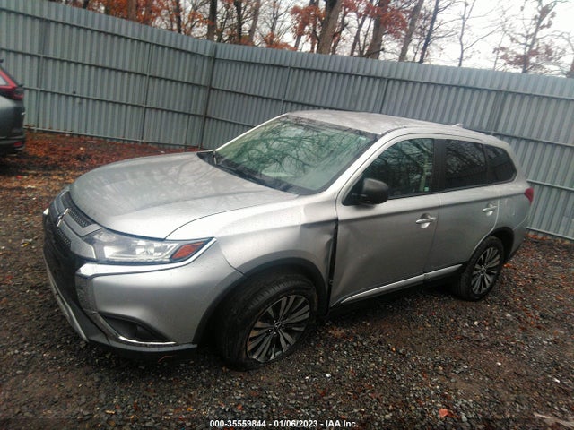 JA4AD2A33KZ016795 Mitsubishi Outlander Es