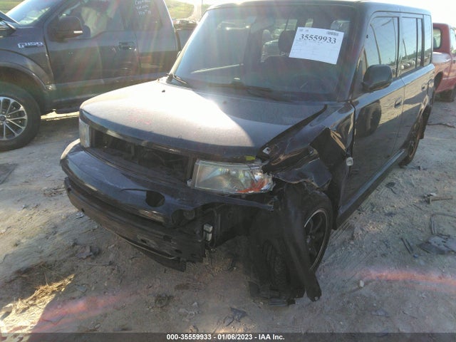 2005 SCION XB VIN: JTLKT324254013693
