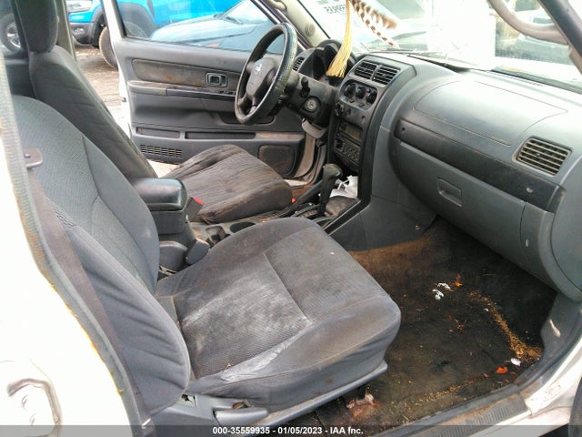 2002 NISSAN FRONTIER 2WD XE VIN: 1N6ED29X32C324905