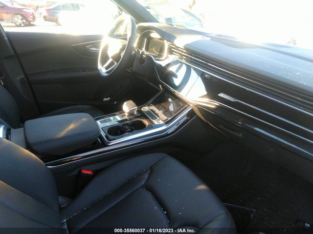 2021 Audi Q7, VIN: WA1LXAF7XMD036631