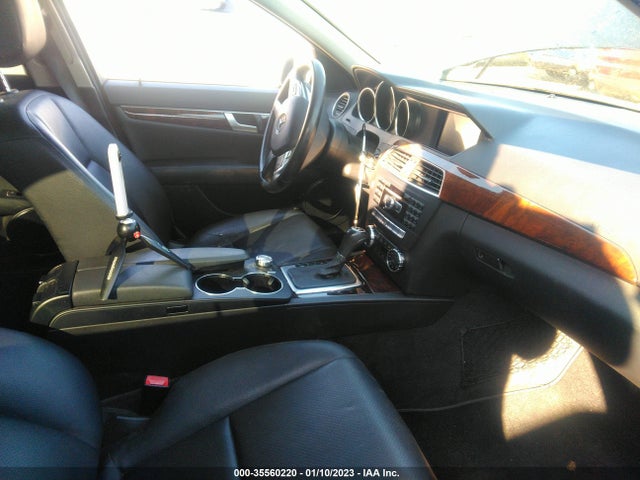 2012 MERCEDES-BENZ C-CLASS C 300 VIN: WDDGF8BB5CF911569