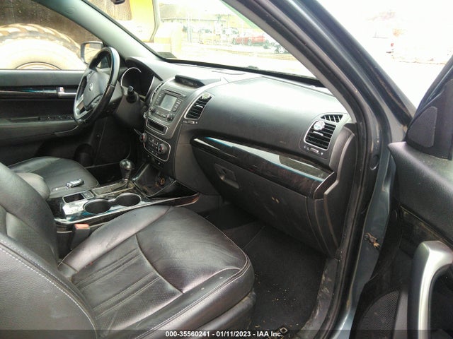 2015 Kia Sorento, VIN: 5XYKUDA79FG557203