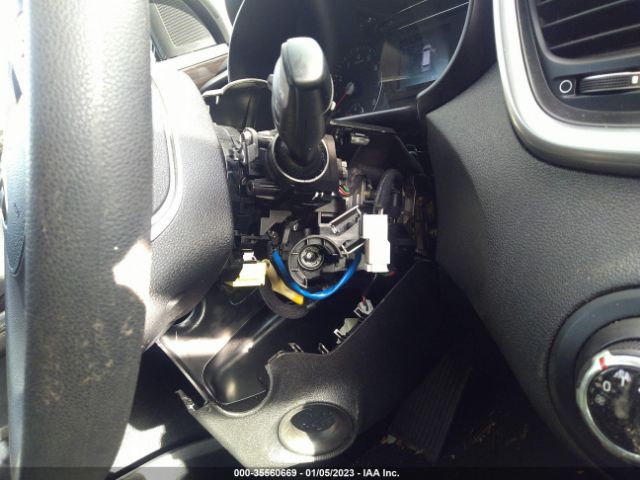 5XYPG4A39KG559974 KIA SORENTO LX