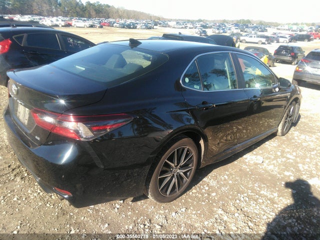 2021 TOYOTA CAMRY SE VIN: 4T1G11AK8MU445985