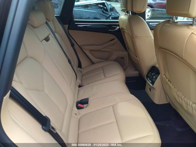 2018 Porsche Macan, VIN: WP1AB2A59JLB31687