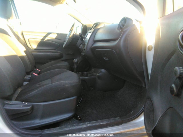 2019 Nissan Versa, VIN: 3N1CN7AP4KL864061
