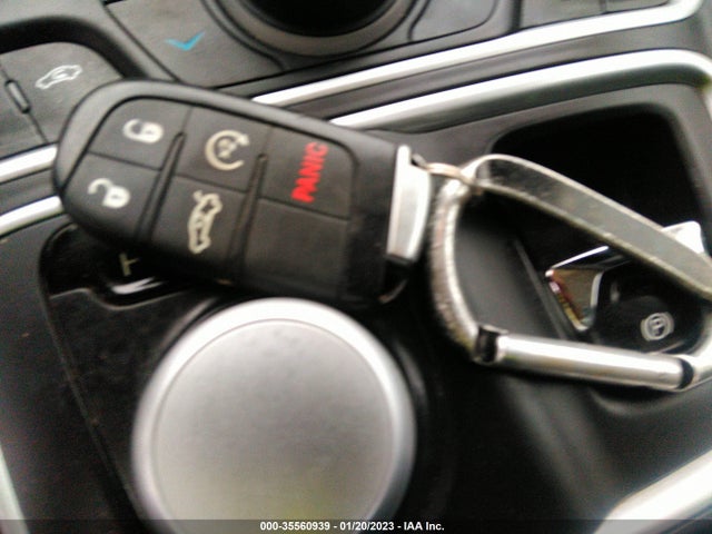 1C3CCCEG7GN114672 Chrysler 200 C