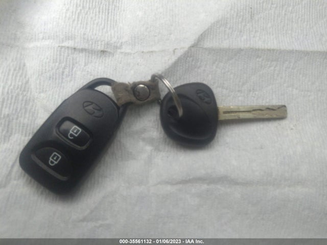 2012 HYUNDAI TUCSON LIMITED VIN: KM8JU3AC2CU320240