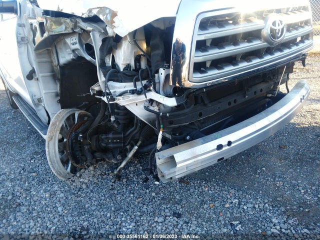 2017 Toyota Sequoia, VIN: 5TDJW5G1XHS150544