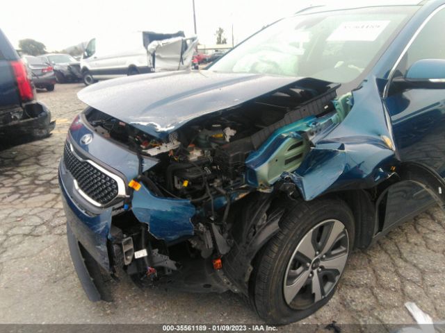 KNDCC3LC8K5265332 KIA NIRO EX