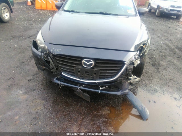 2018 Mazda 3, VIN: 3MZBN1V32JM256736