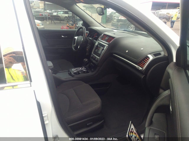 2016 GMC Acadia, VIN: 1GKKVPKD5GJ299013