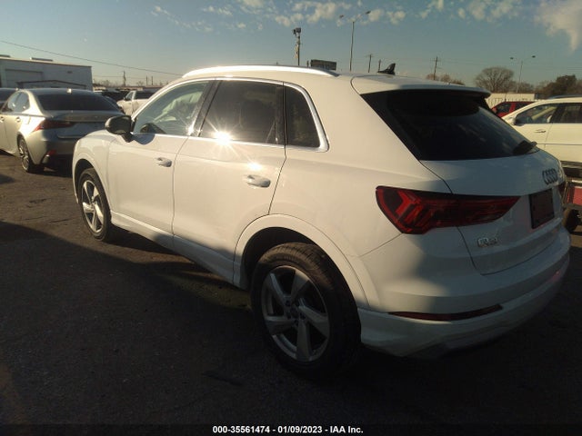 WA1AECF30K1078360 Audi Q3 PREMIUM