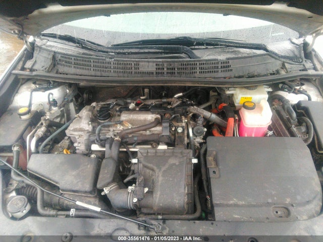 Lexus CT 200H 2012 JTHKD5BH7C2056313 Image 11